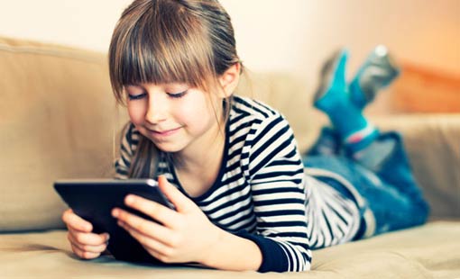 التكنولوجيا والروابط الأُسرية